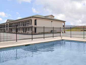 Best offers for DAYS INN LENOIR CITY Lenoir City 