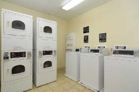 Best offers for BRIGHTON INN Brighton 