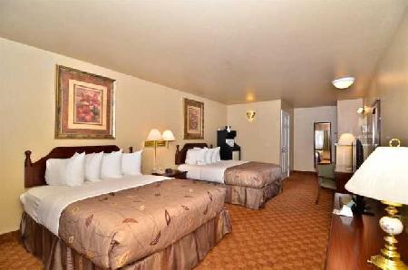 Best offers for FALLON INN SUITES Fallon 