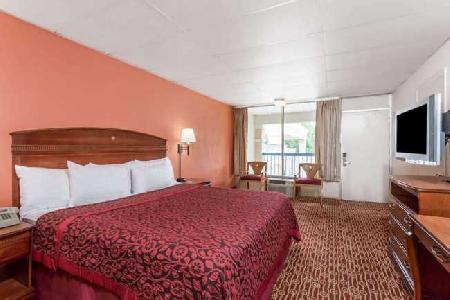 Best offers for DAYS INN BY WYNDHAM FREDERICKSBURG NORTH Fredericksburg