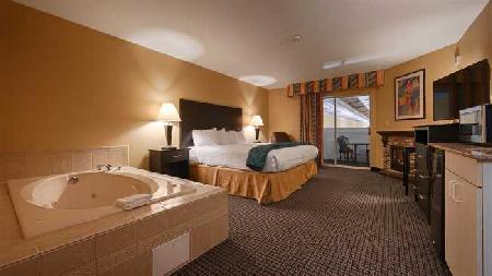 Best offers for BEST WESTERN LAKEWINDS Ludington 