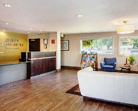 Best offers for QUALITY INN & SUITES AIRPORT PORTLAND Portland 
