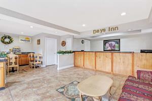 أفضل العروض ل DAYS INN DAYTONA BEACH DOWNTOWN دايتونا بيتش 