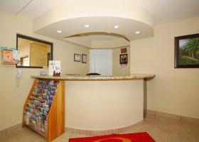 Best offers for ECONO LODGE Glendale