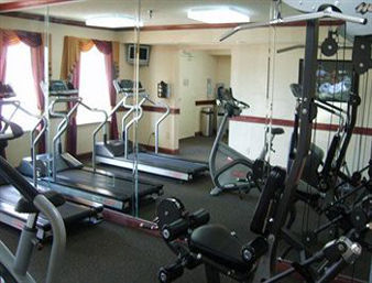 Best offers for DAYS INN & SUITES BY WYNDHAM WARREN Warren