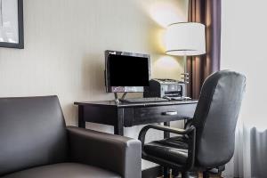 Best offers for QUALITY INN Hartsville 