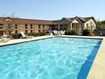Best offers for Days Inn By Wyndham Dahlonega Dahlonega 