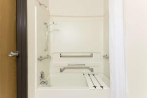 Best offers for Super 8 by Wyndham Warrenton Warrenton