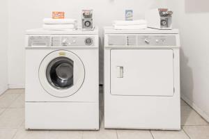 Best offers for KNIGHTS INN MINERAL WELLS Mineral Wells 