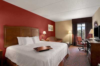 Best offers for HAMPTON INN ERIE SOUTH Erie 