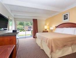 Best offers for HOWARD JOHNSON INN MACON Macon