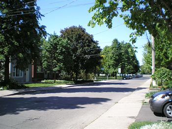 Best offers for SUNNYSIDE BED AND BREAKFAST Ottawa