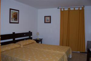 Best offers for Felix Salou