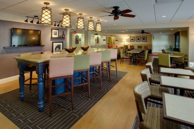 Best offers for HAMPTON INN PITTSBURGH-AIRPORT Coraopolis