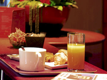 Best offers for IBIS CENTRE PONT DE L EUROPE Avignon