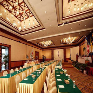 أفضل العروض ل LE GRANDEUR HOTEL BALIKPAPAN باليكبابان 