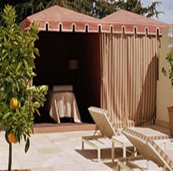 Best offers for SUNSTOWER West Hollywood