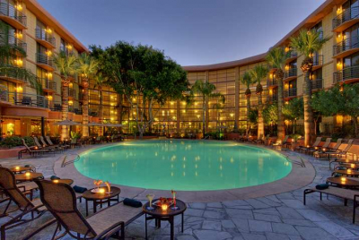 Best offers for Embassy Suites by Hilton Phoenix Biltmore Rodez