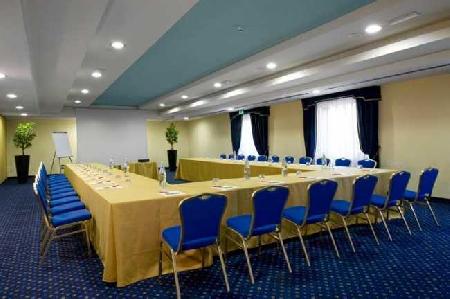 Best offers for Villa Pace Park H. Bolognese Mogliano