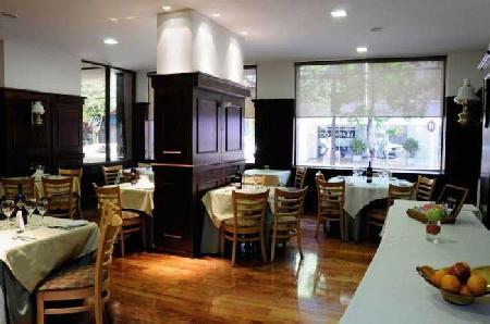 Best offers for Apartamentos Reina Victoria Suites & Towers Mendoza