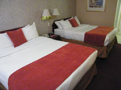 Best offers for Ramada Limited 100 Mile House - Kitchen Unit Cb One Hundred Mile House