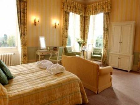 Best offers for CROWNE PLAZA HEYTHROP PARK OXFORD HOTEL Oxford 