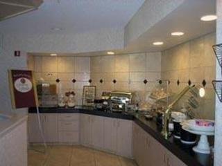 أفضل العروض ل ككومفورت سيويتس بارك سنترال دالاس 