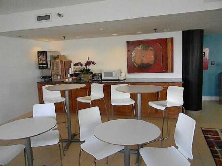 أفضل العروض ل رد روفان كيسيمي أورلاندو