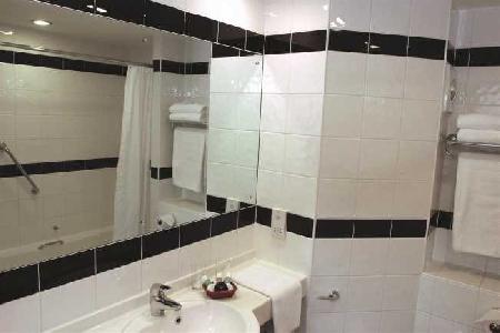 أفضل العروض ل رامادا بيرمينفام اياسان تاموورذ