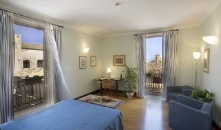 Best offers for Roma SIRACUSA