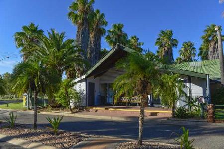 Best offers for DESERT PALMS RESORT ALICE SPRINGS Alice Springs 