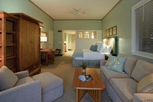 WATERCOLOR INN & RESORT