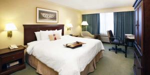Best offers for Hampton Inn Buffalo Williamsville Williamsville 