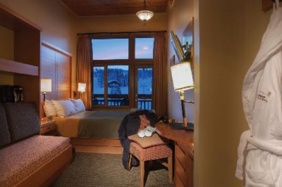 أفضل العروض ل Sunshine Mountain Lodge - Superior Room بانف