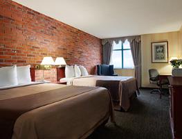 أفضل العروض ل ترافلودجى تورونتو مطار ديكسون رواد - ستاندارد كب إتوبيكوكي