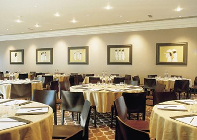 Best offers for RADISSON BLU EDWARDIAN HEATHROW Hayes Middellesex