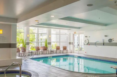 أفضل العروض ل Hilton Garden Inn Freeport Downtown فريبورت 
