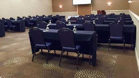 Best offers for Doubletree Hotel Bloomington Bloomington 