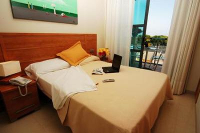 Best offers for Aparthotel Bahia Bahía de San Antonio
