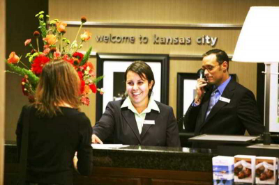 Best offers for HAMPTON INN & SUITES-COUNTRY CLUB PLAZA Kansas City 