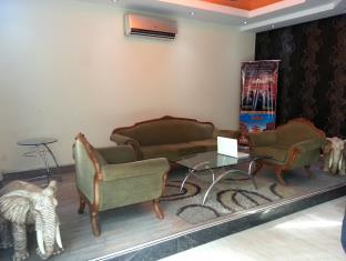 Best offers for MANDAKINI PALACE New Delhi