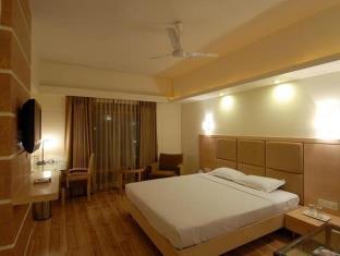 أفضل العروض ل  أحمد أباد