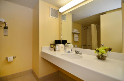 أفضل العروض ل بست ويسترن ذا بلازا هونولولو 