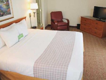 أفضل العروض ل لا ك يوينتا ميامي مطار نورث ميامي 