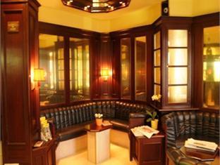 Best offers for LLOYED Frankfurt