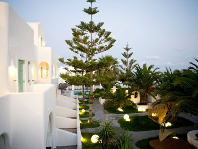 Best offers for DAEDALUS Santorini