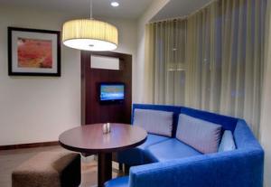 Best offers for COURTYARD RICHMOND AIRPORT Richmond