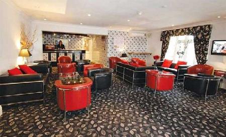 Best offers for COMFORT HOTEL READING WEST Reading 