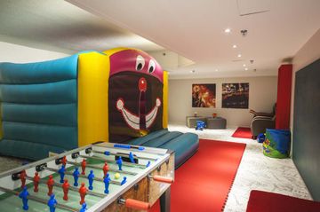 أفضل العروض ل سكانديك هلسينكيافياكونجرس فانتاا