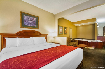 Best offers for Comfort Suites Green Bay 